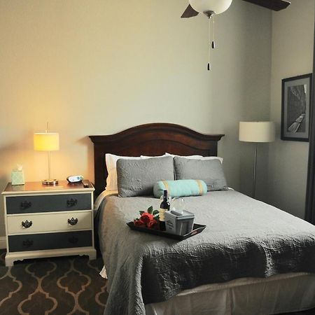 The Dilworth Inn Gonzales Экстерьер фото