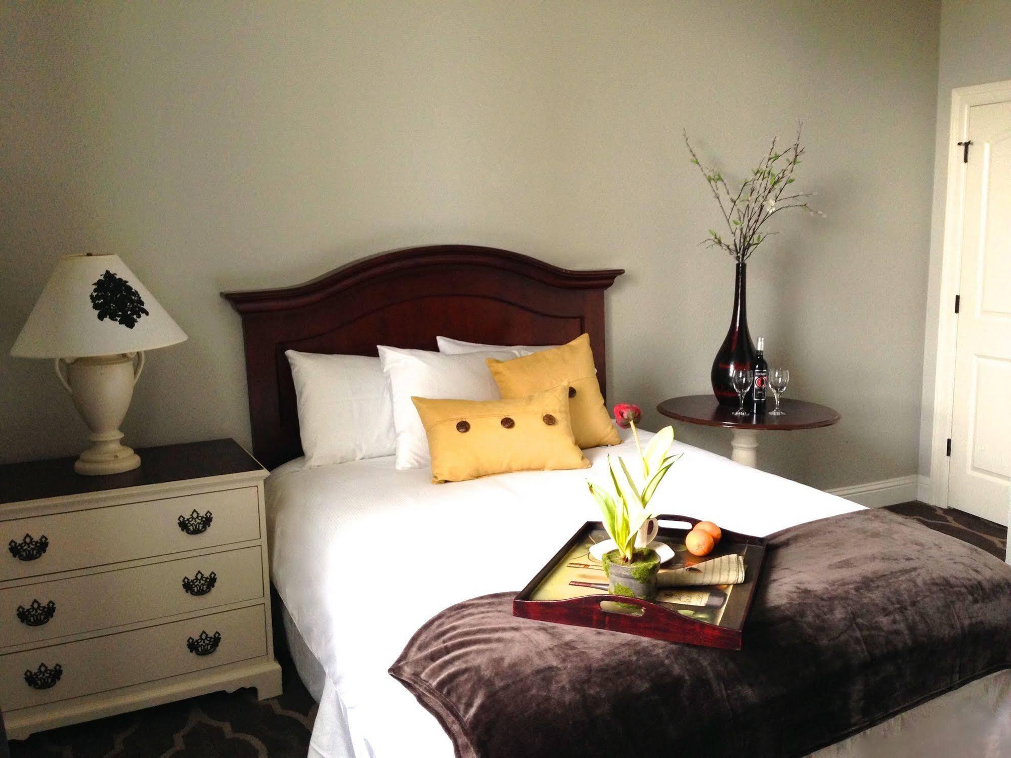 The Dilworth Inn Gonzales Экстерьер фото