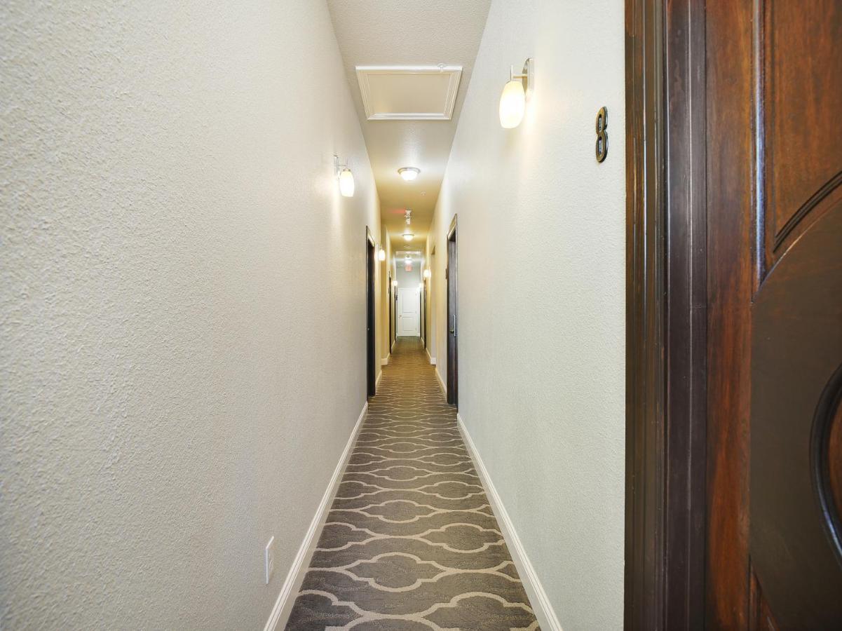 The Dilworth Inn Gonzales Экстерьер фото
