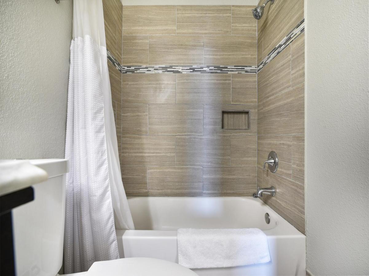 The Dilworth Inn Gonzales Экстерьер фото